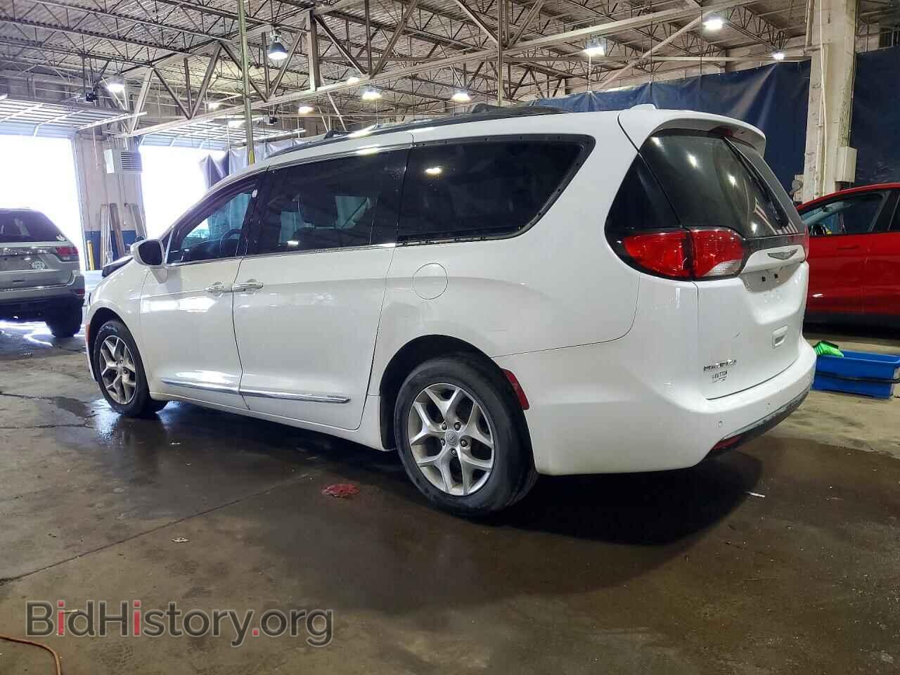 2017 CHRYSLER PACIFICA - VIN: 2C4RC1EG1HR660169 - Фото 2