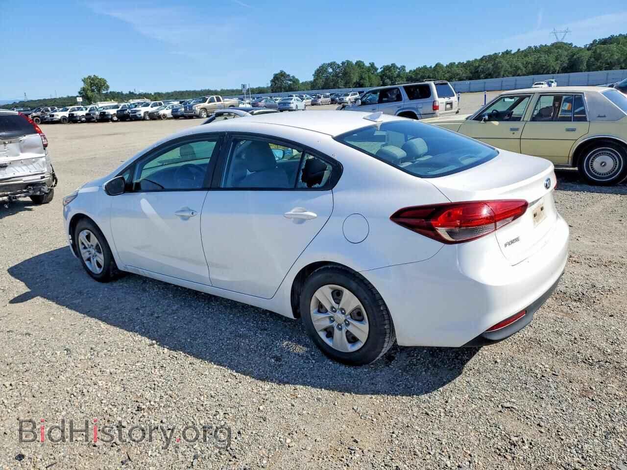 2017 KIA FORTE - VIN: 3KPFL4A76HE078466 - Фото 2
