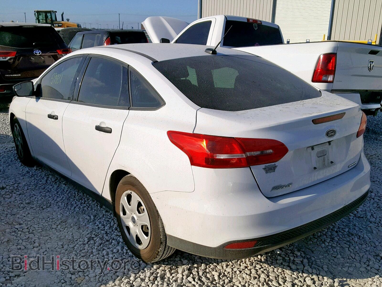2016 FORD FOCUS - VIN: 1FADP3E24GL297202 - Фото 3