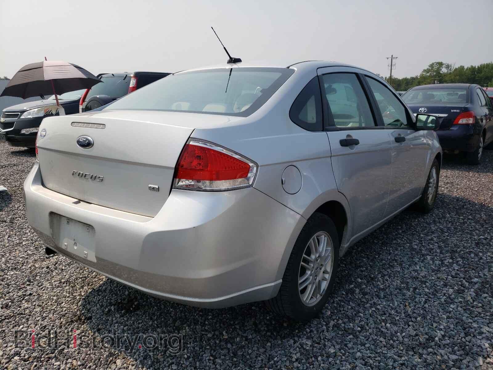2011 FORD FOCUS - VIN: 1FAHP3FN7BW113274 - Фото 4