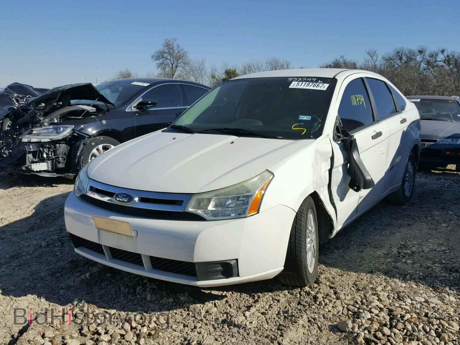 2009 FORD FOCUS - VIN: 1FAHP35N89W109939 - Photo 2