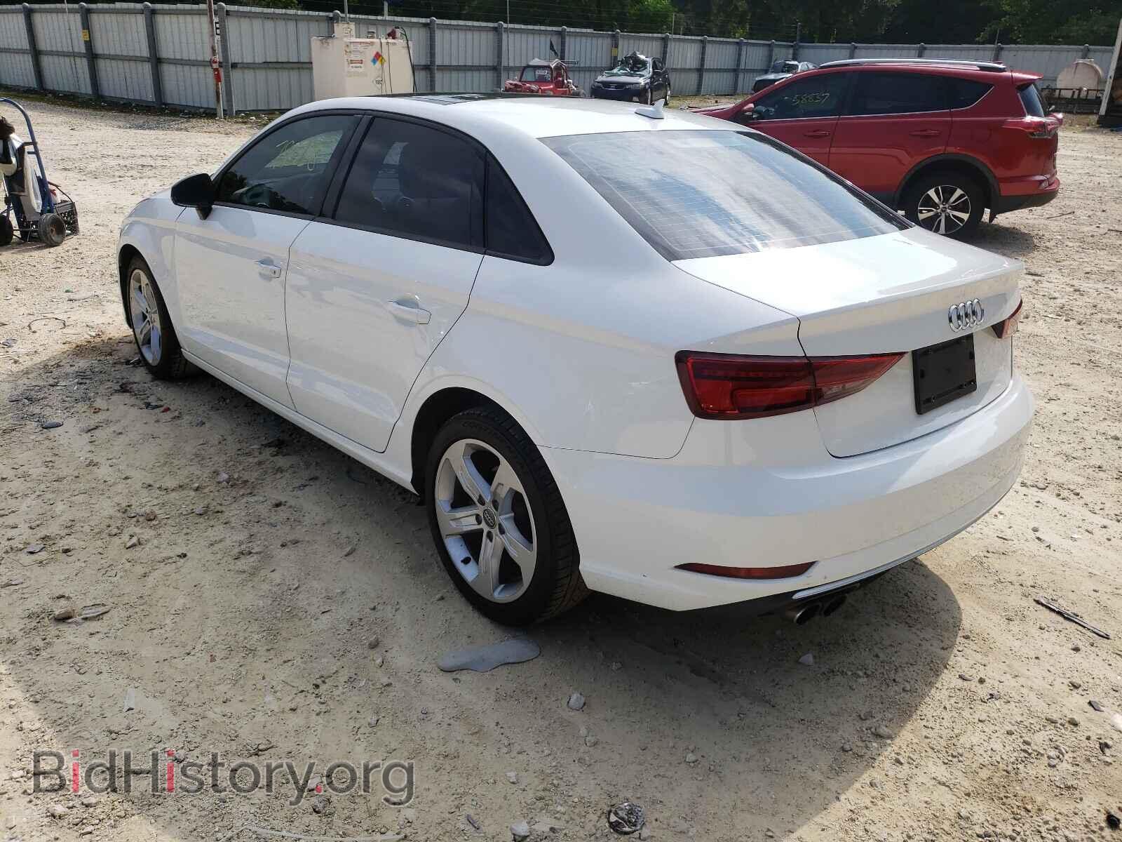 2018 AUDI A3 - VIN: WAUAUGFF6J1014832 - Фото 3