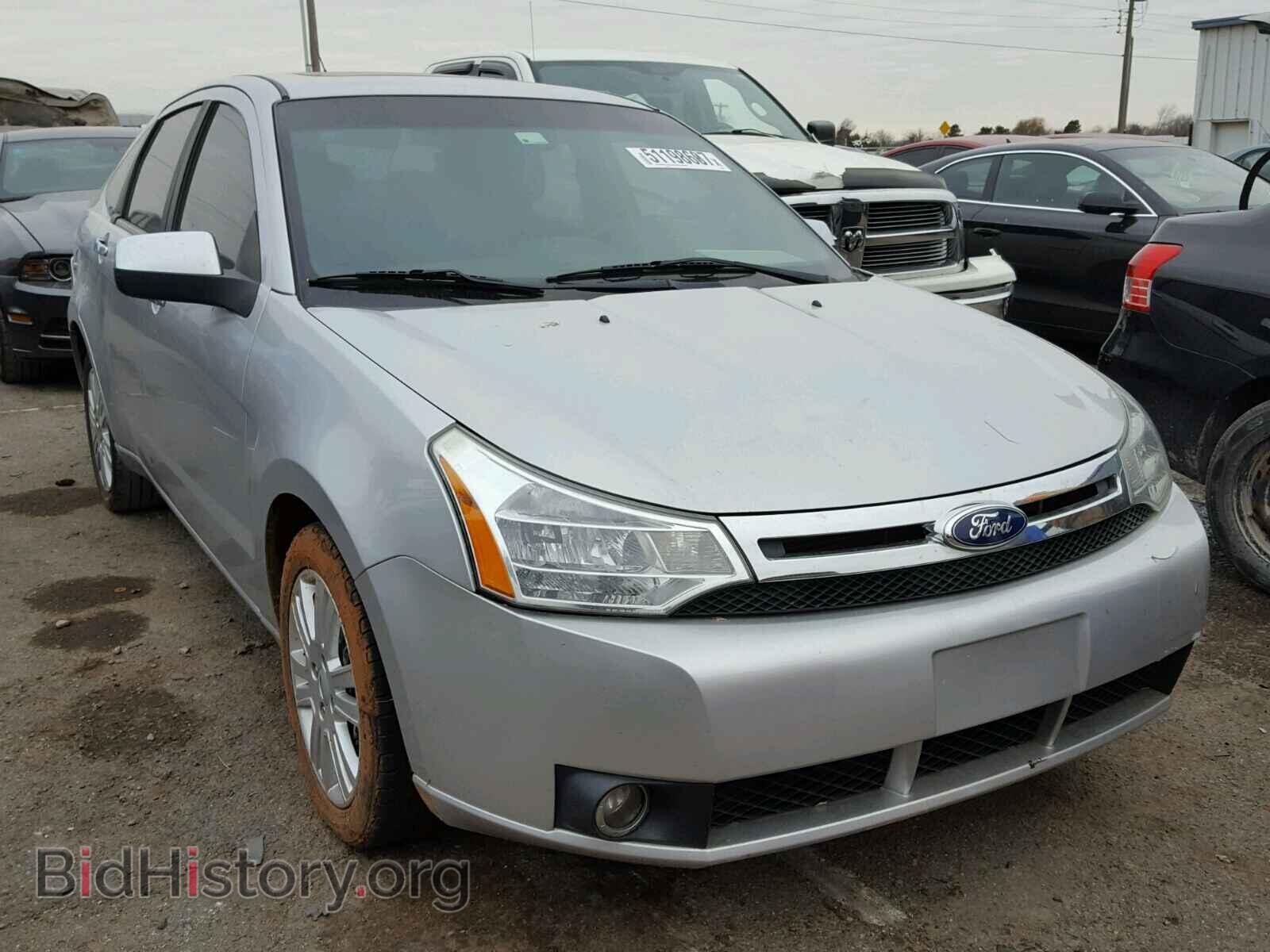 Photo 1FAHP3HN0BW196656 - FORD FOCUS 2011