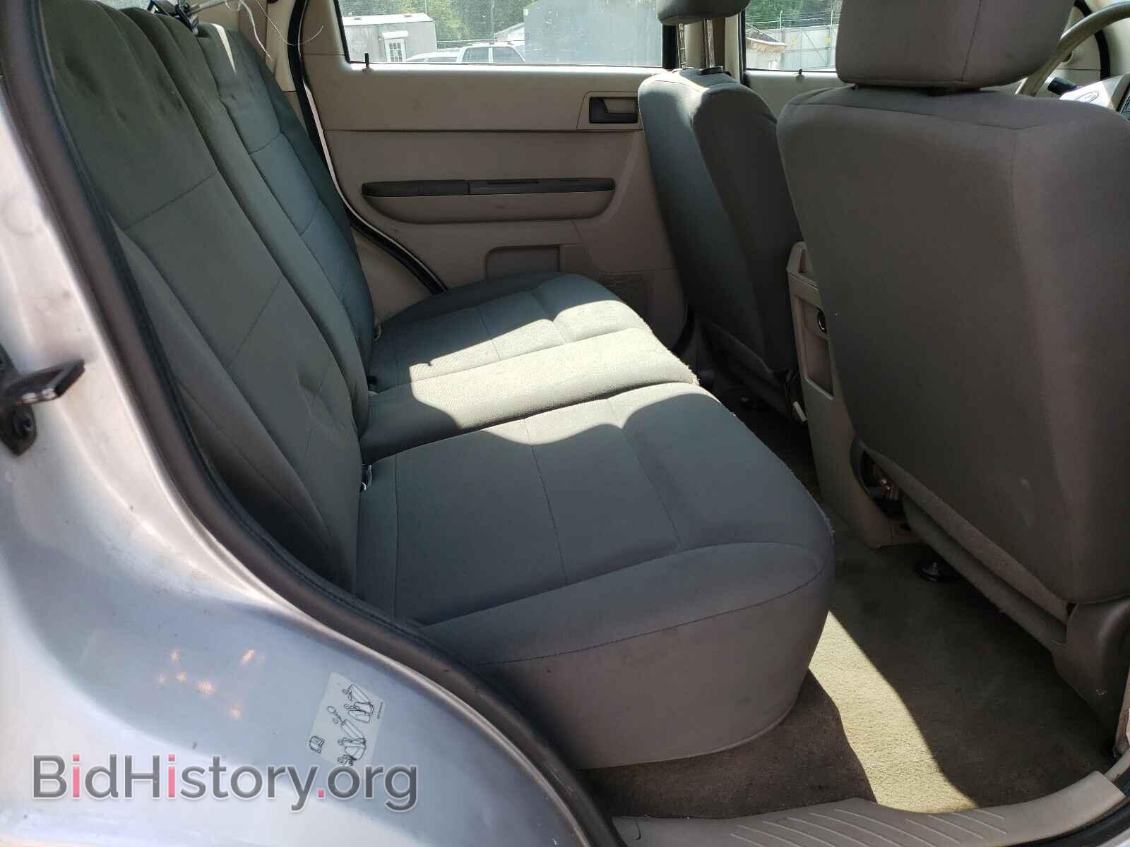 2011 FORD ESCAPE - VIN: 1FMCU0C74BKB57804 - Фото 6