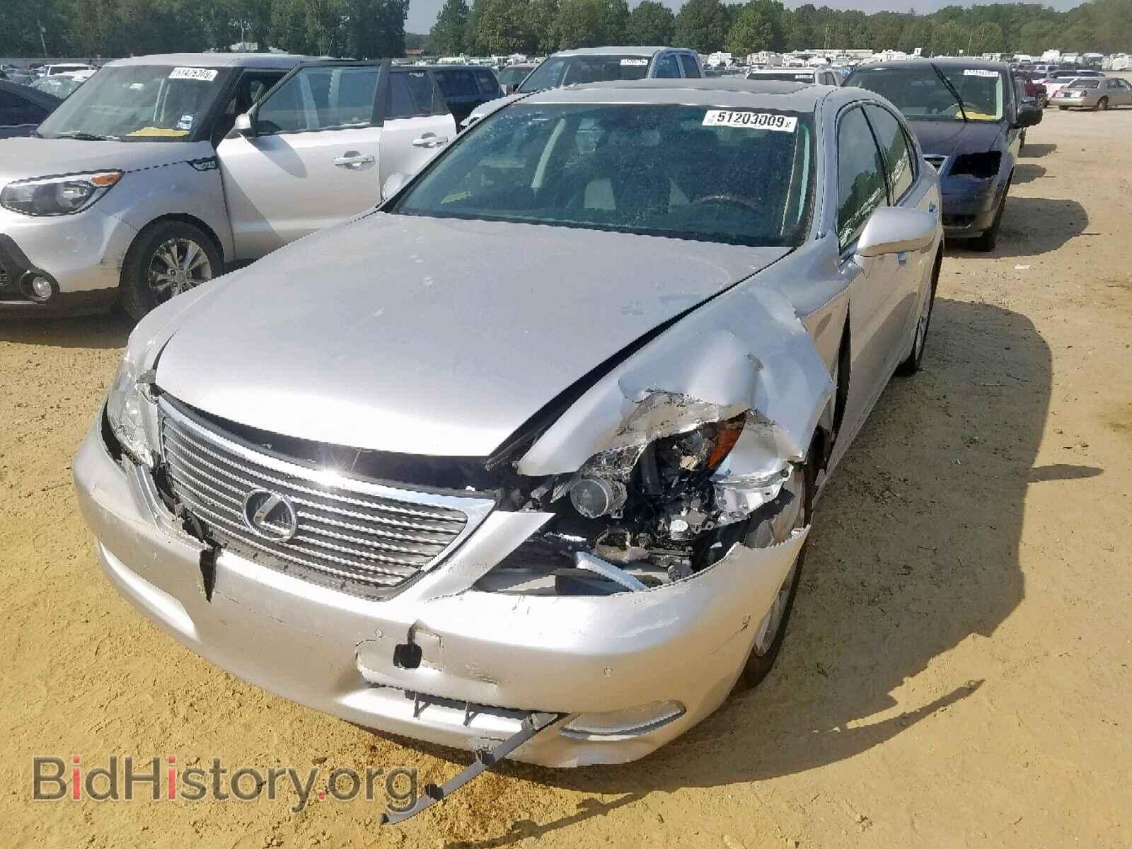 2007 LEXUS LS460 - VIN: JTHBL46F775049890 - Photo 2