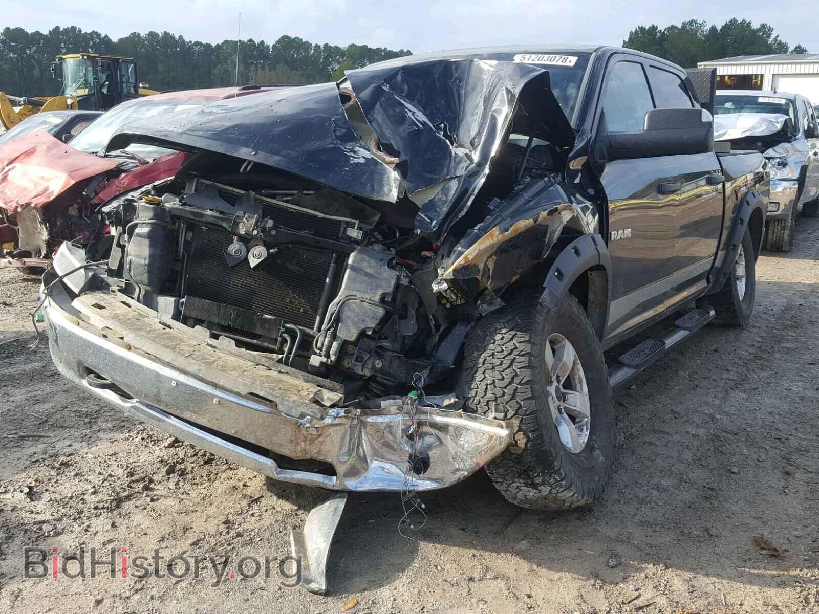 2010 DODGE RAM 1500 - VIN: 1D7RV1CT1AS146830 - Фото 2