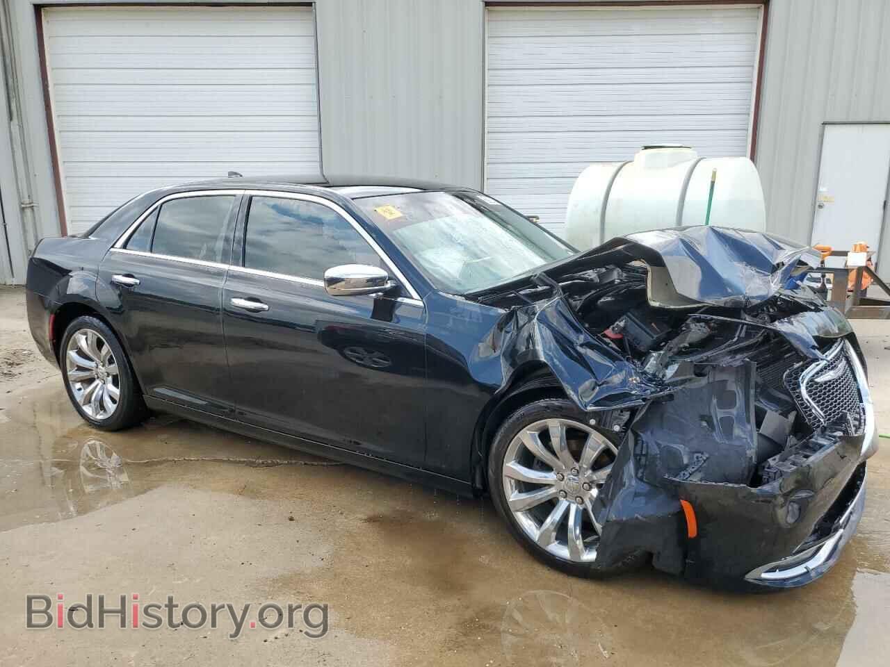 2019 CHRYSLER 300 - VIN: 2C3CCAEG6KH528273 - Фото 4