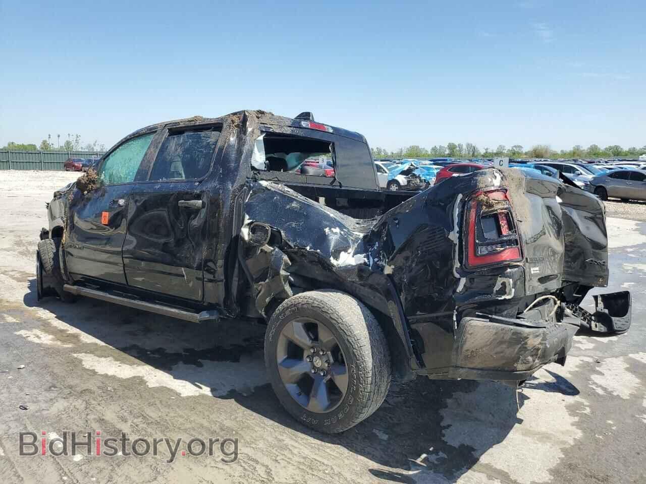 2020 RAM 1500 - VIN: 1C6SRFFT8LN307644 - Фото 2