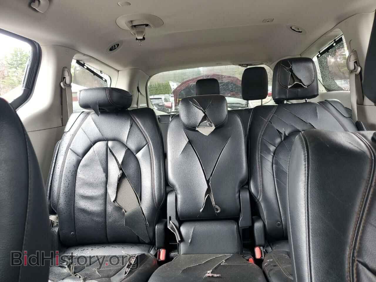 2018 CHRYSLER PACIFICA - VIN: 2C4RC1BG0JR323048 - Фото 10