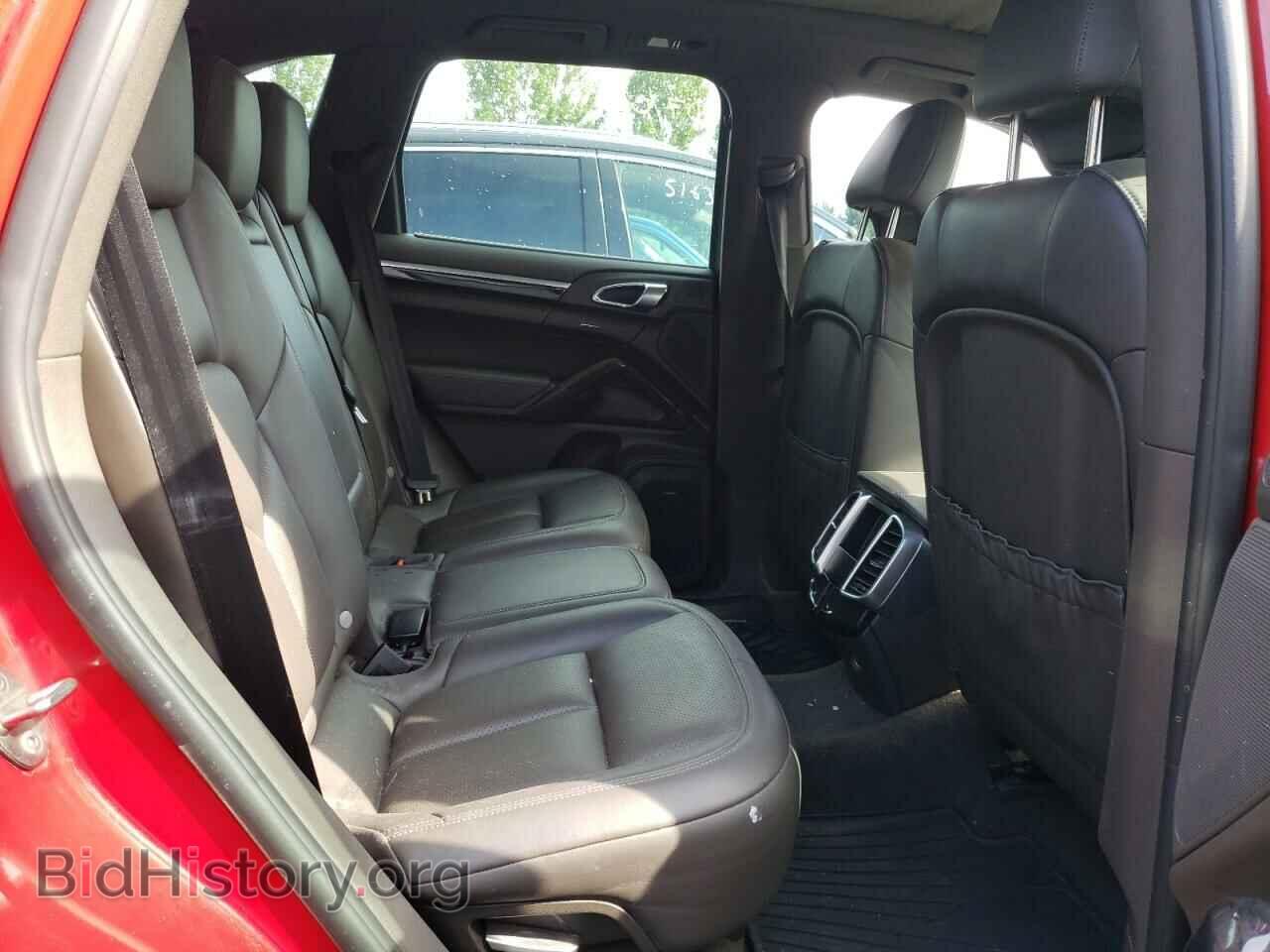 2016 PORSCHE CAYENNE - VIN: WP1AB2A20GLA92017 - Photo 6