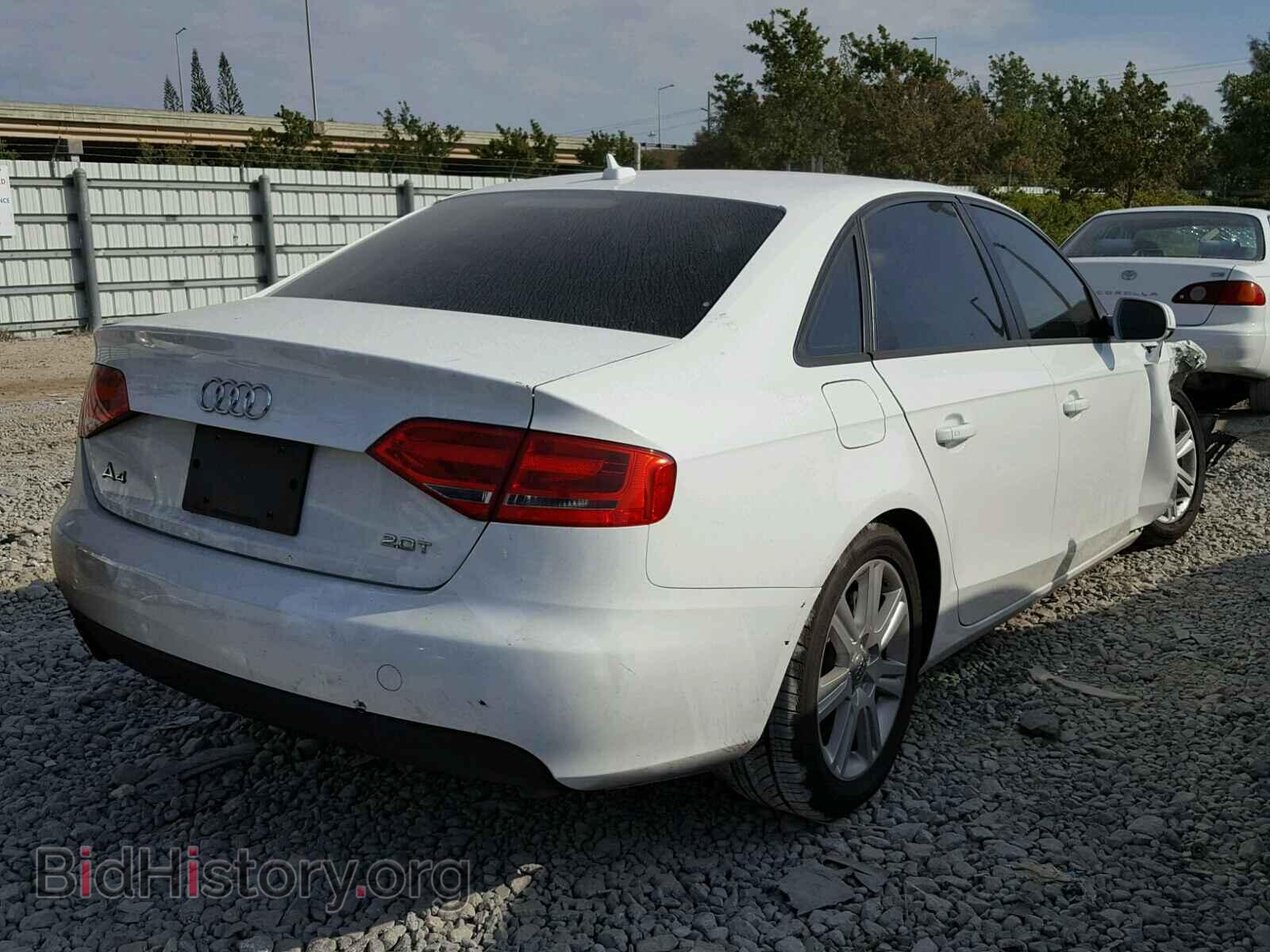 2011 AUDI A4 - VIN: WAUAFAFL1BN011344 - Фото 4