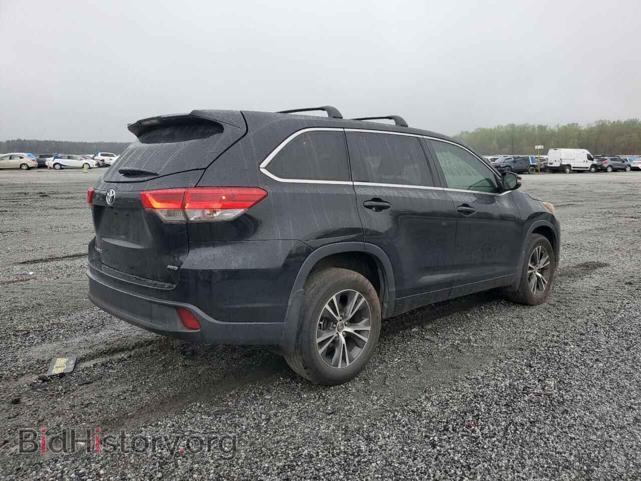 2017 TOYOTA HIGHLANDER - VIN: 5TDBZRFH4HS436049 - Фото 3