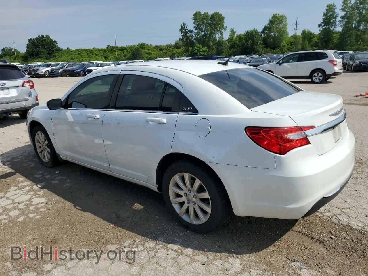 2012 CHRYSLER 200 - VIN: 1C3CCBBB9CN105355 - Photo 2