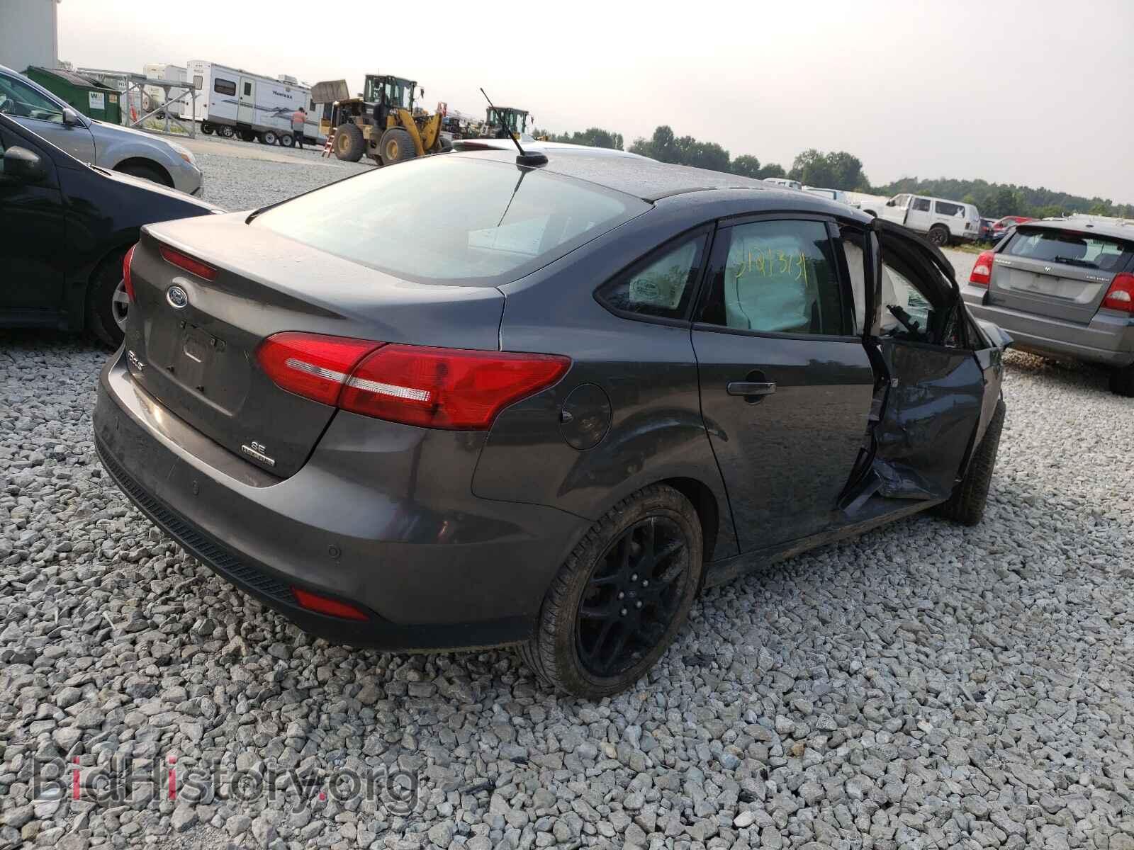 2016 FORD FOCUS - VIN: 1FADP3F25GL211961 - Photo 4