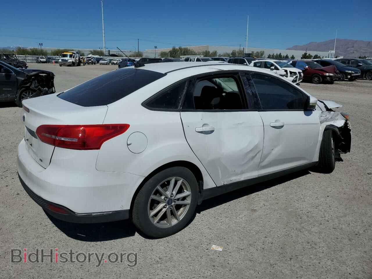 2017 FORD FOCUS - VIN: 1FADP3F29HL255169 - Фото 3