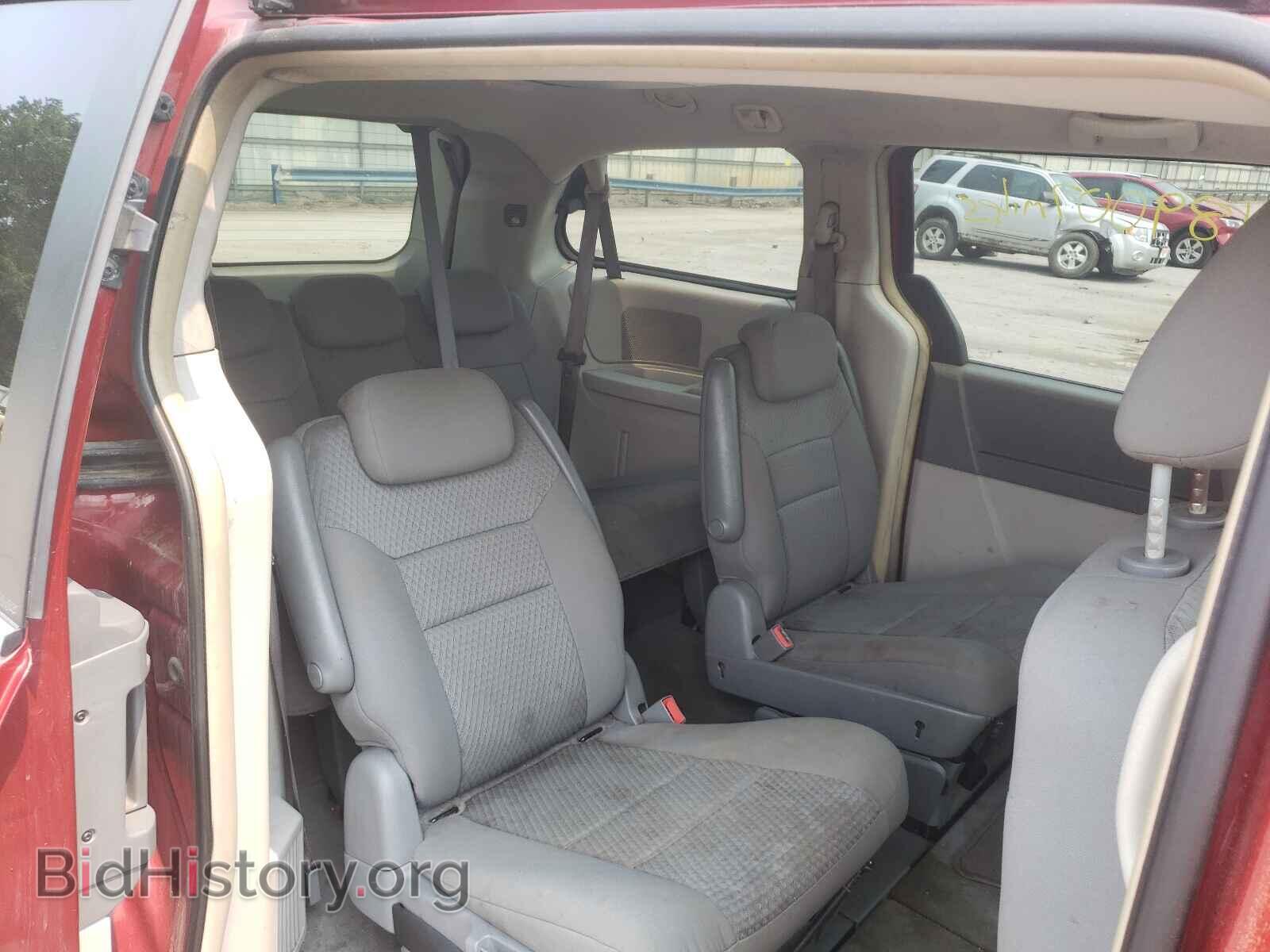 2010 CHRYSLER MINIVAN - VIN: 2A4RR5D15AR112971 - Фото 6