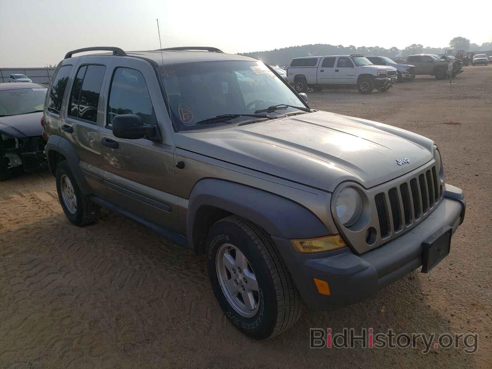 Photo 1J4GK48K66W145422 - JEEP LIBERTY 2006