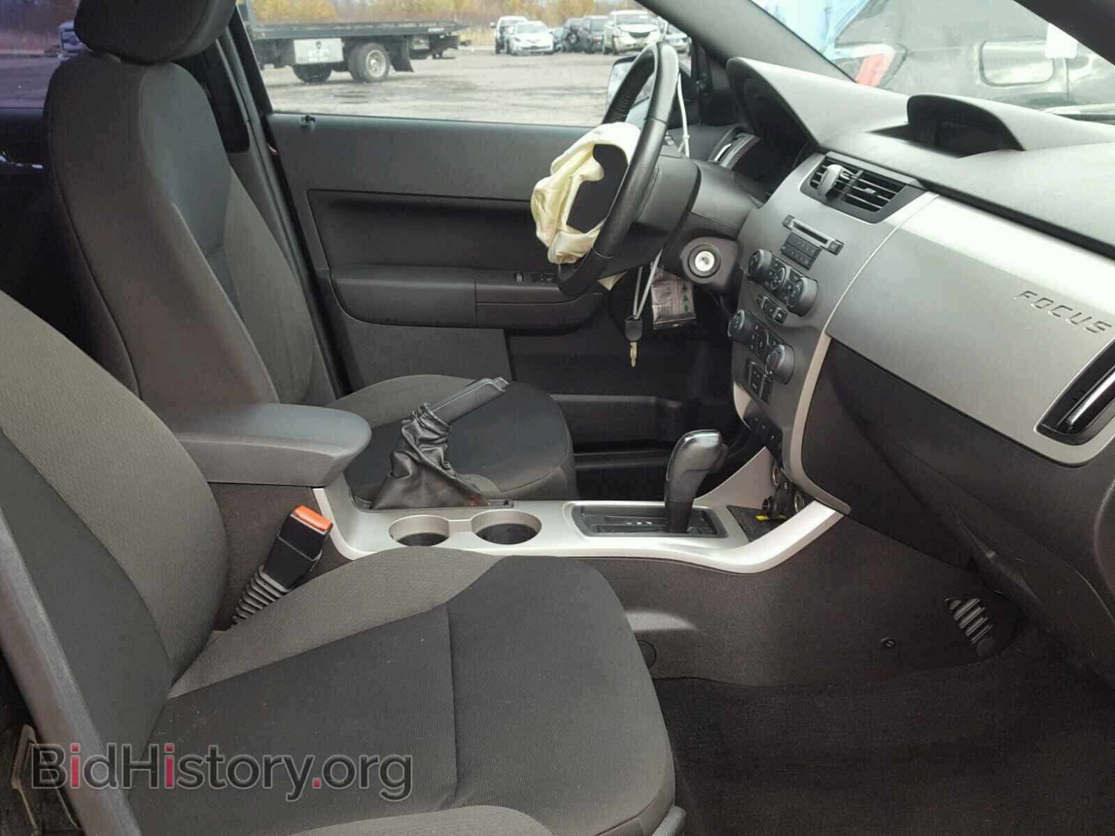 2010 FORD FOCUS - VIN: 1FAHP3GN7AW132341 - Photo 5