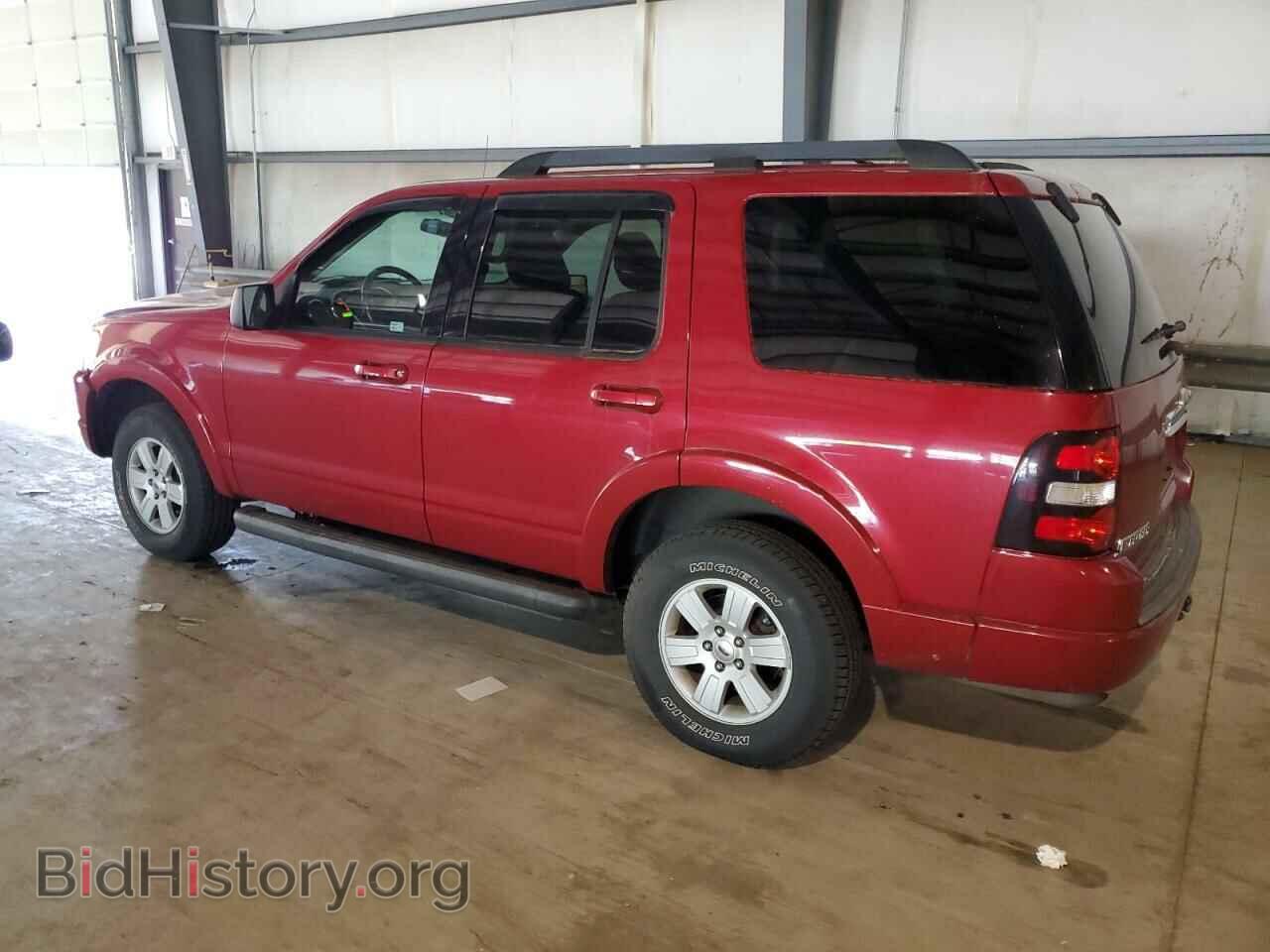 2010 FORD EXPLORER - VIN: 1FMEU7DE9AUB07126 - Фото 2