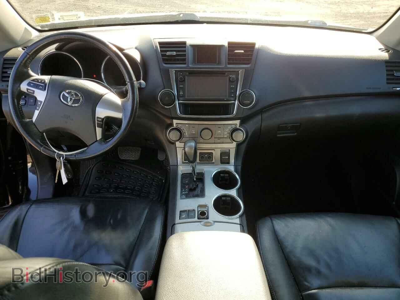 2013 TOYOTA HIGHLANDER - VIN: 5TDBK3EH8DS248051 - Фото 8