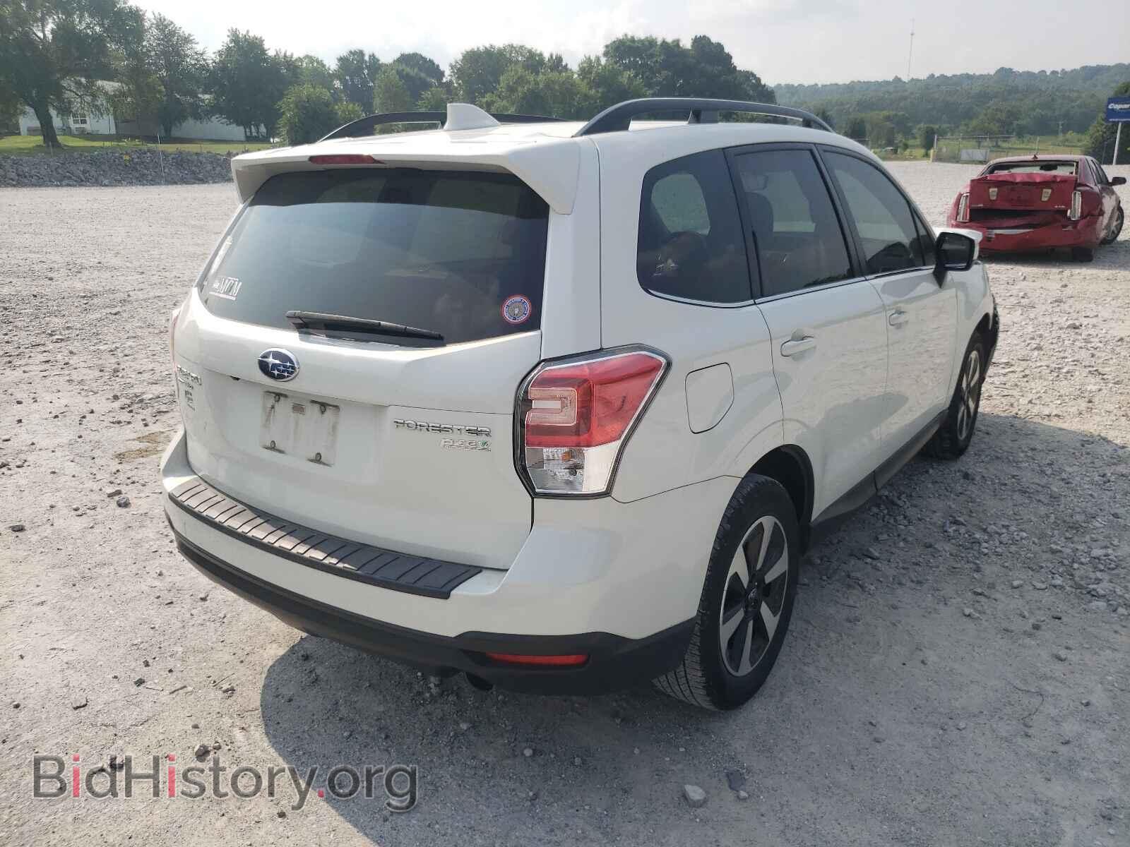 2017 SUBARU FORESTER - VIN: JF2SJAJC5HH498618 - Фото 4