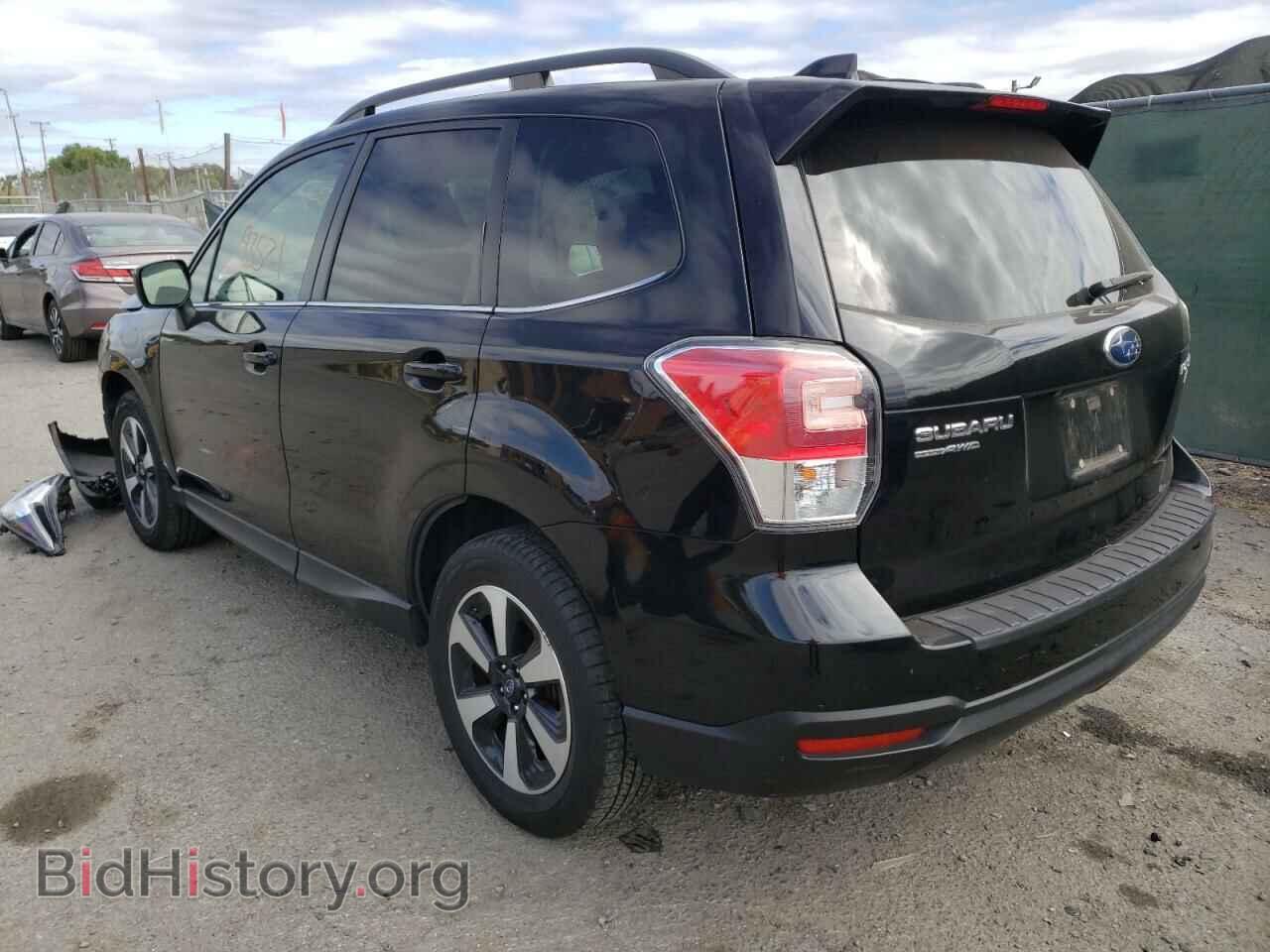 2017 SUBARU FORESTER - VIN: JF2SJAJC0HH528320 - Фото 3