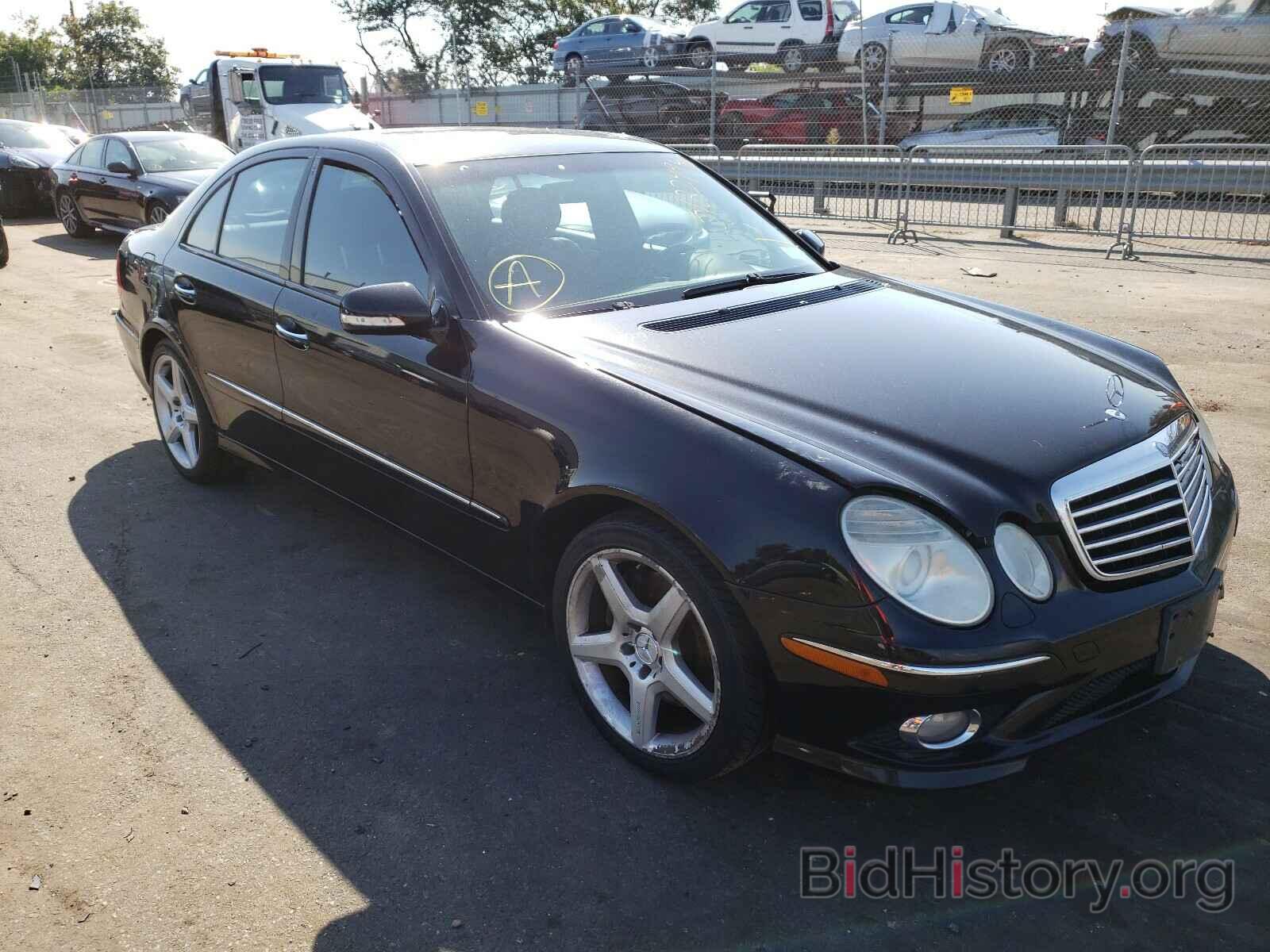 Photo WDBUF87X69B401974 - MERCEDES-BENZ E CLASS 2009