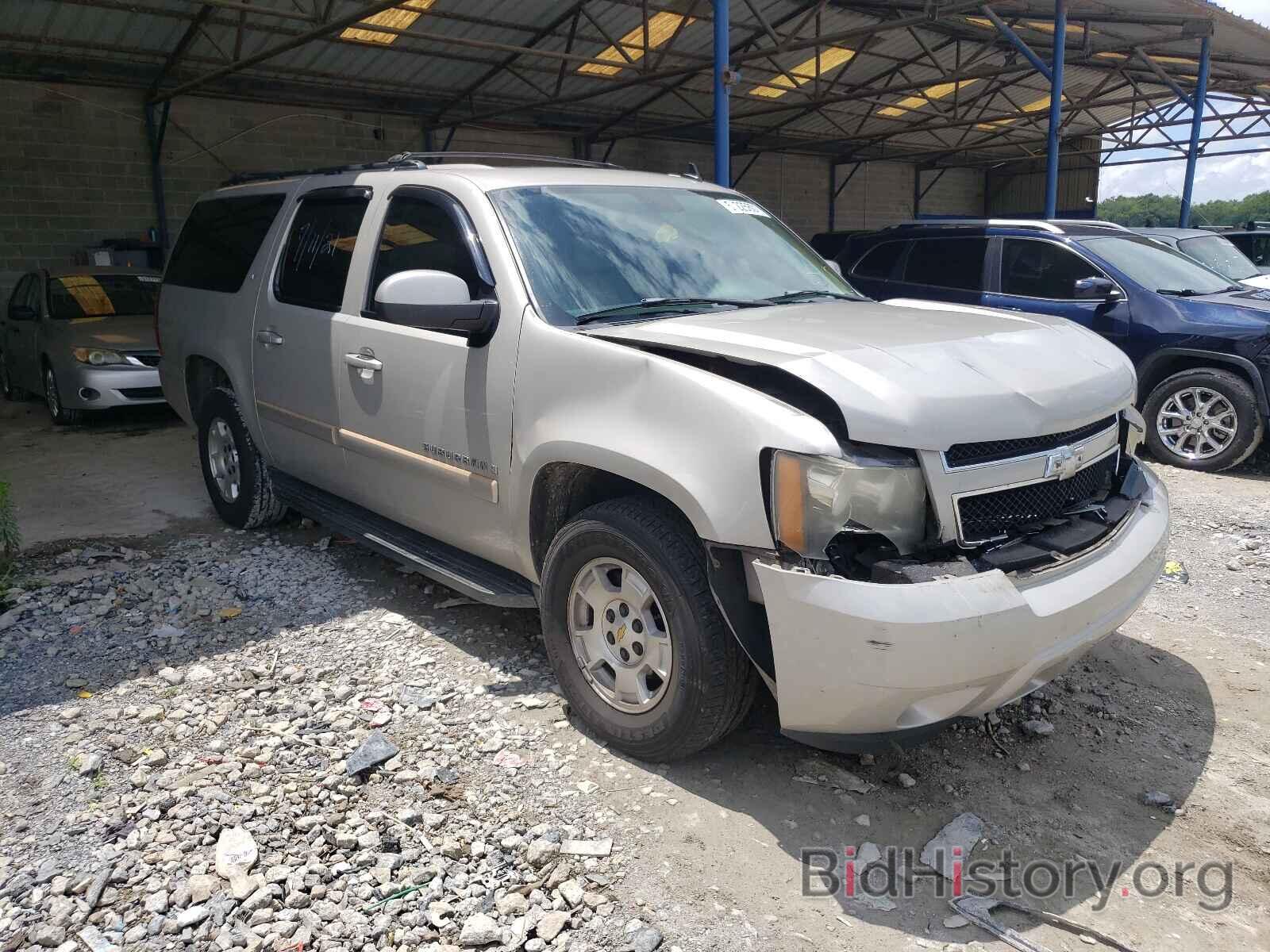 Photo 1GNFC16097J303854 - CHEVROLET SUBURBAN 2007