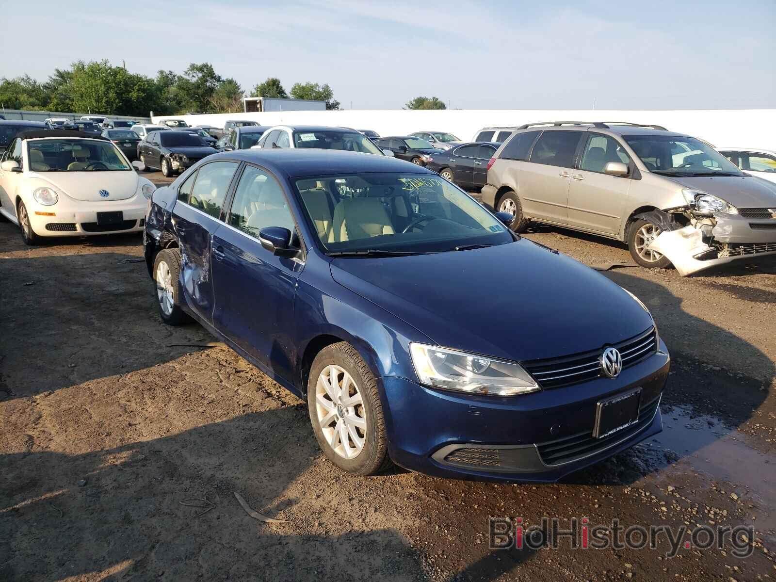 Фотография 3VWDP7AJ2DM295812 - VOLKSWAGEN JETTA 2013