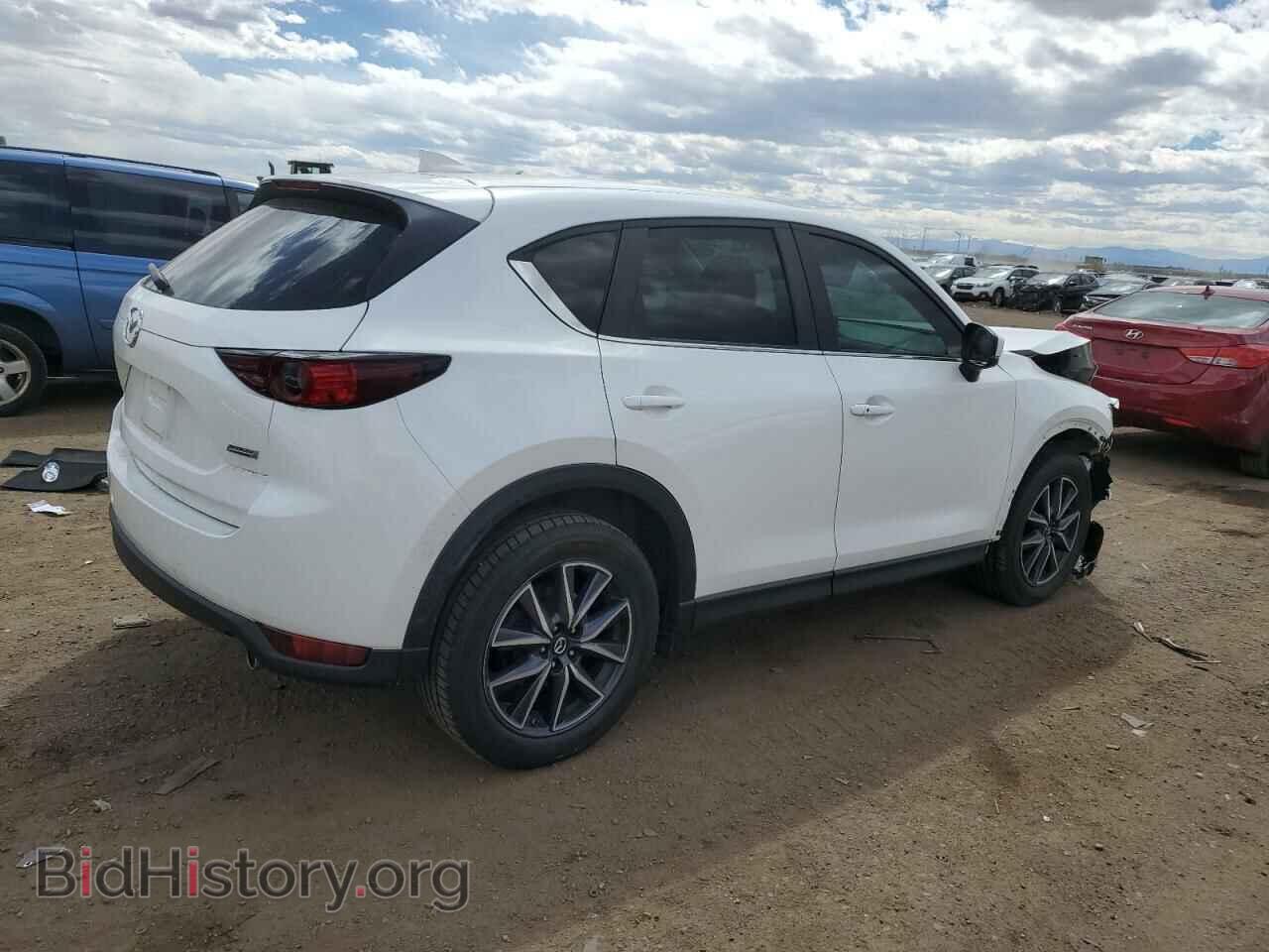 2018 MAZDA CX-5 - VIN: JM3KFBCMXJ0443394 - Photo 3
