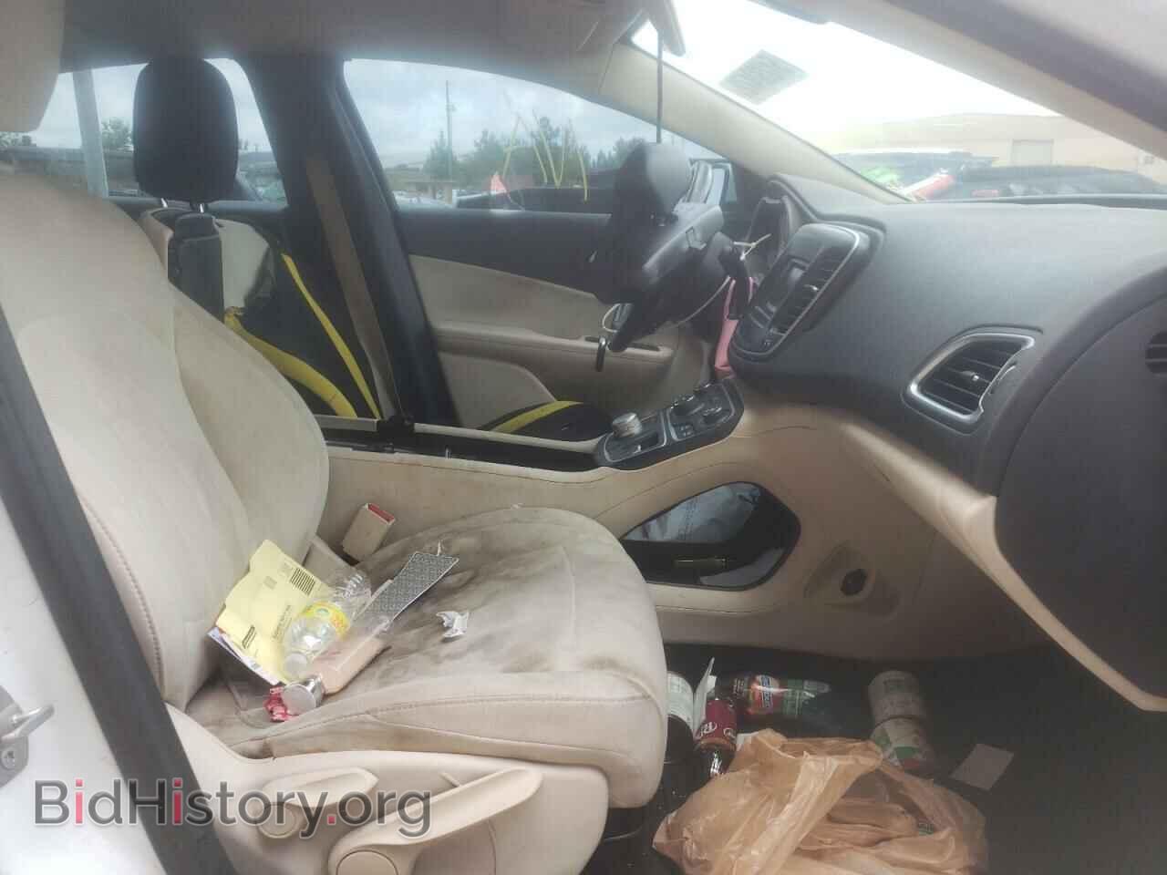 2015 CHRYSLER 200 - VIN: 1C3CCCAB5FN714647 - Фото 5