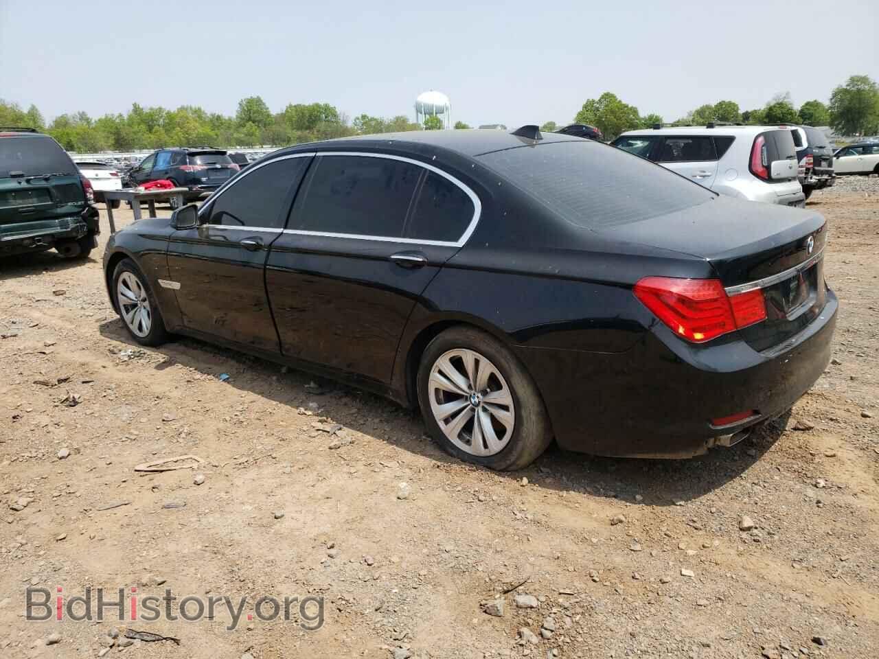2011 BMW 7 SERIES - VIN: WBAKB4C54BC575024 - Фото 2