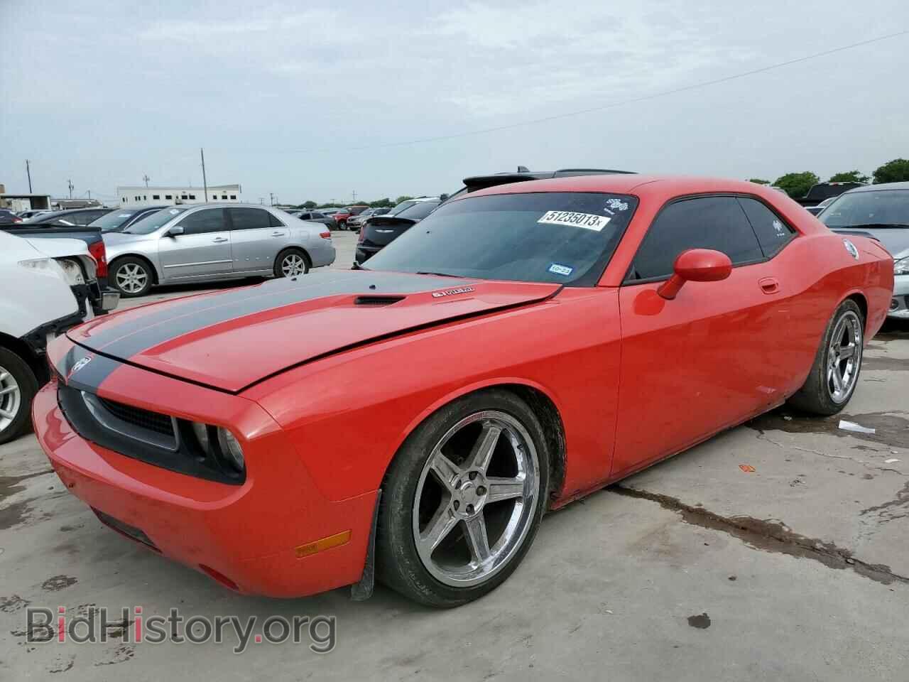 Photo 2B3CJ7DWXAH111414 - DODGE CHALLENGER 2010