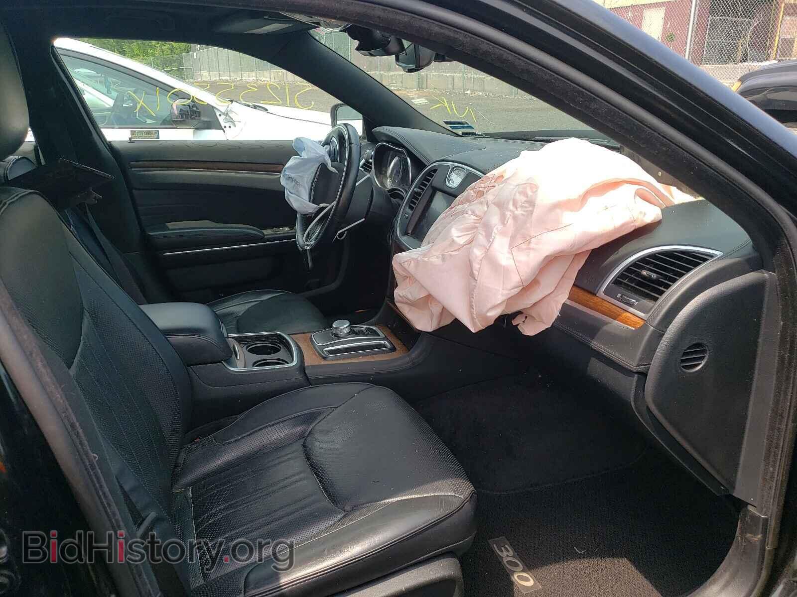 2015 CHRYSLER 300 - VIN: 2C3CCASGXFH767545 - Фото 5