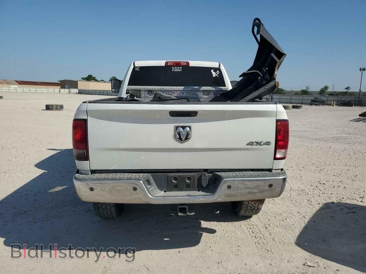 2017 RAM All Models - VIN: 3C6UR5CL6HG712120 - Photo 6