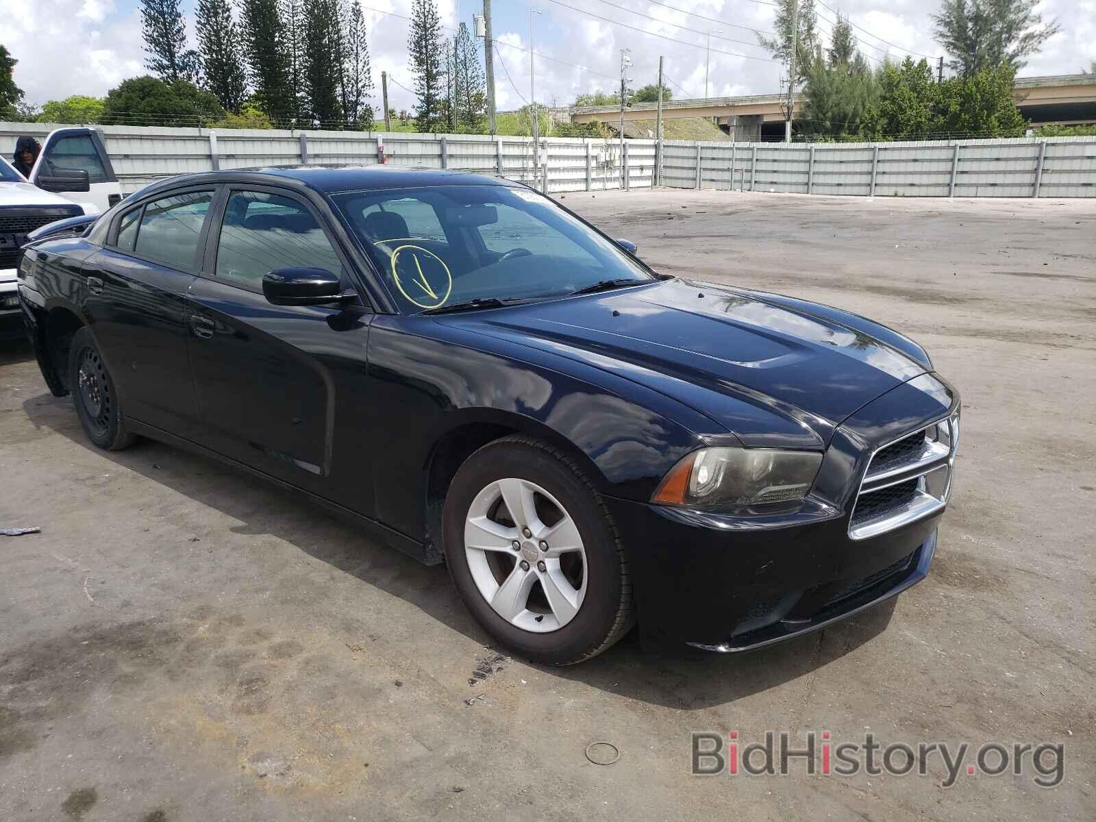 Photo 2C3CDXBG2DH549998 - DODGE CHARGER 2013