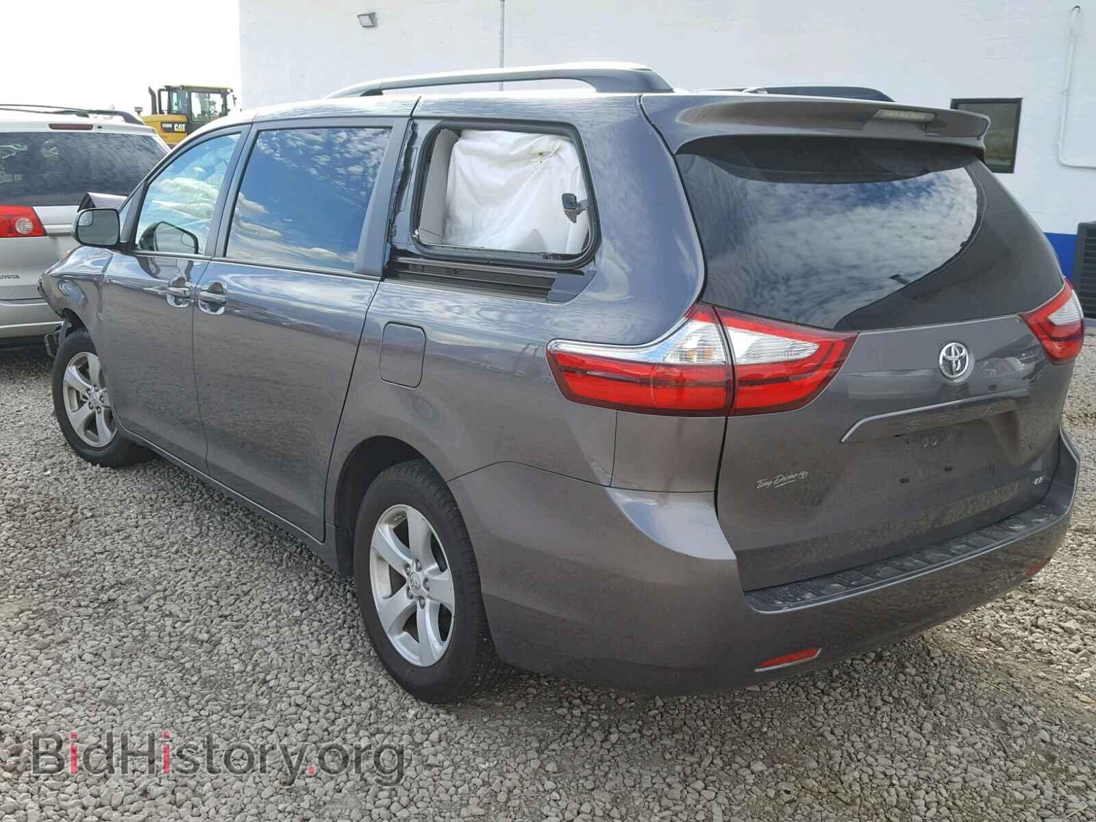 2017 TOYOTA SIENNA LE - VIN: 5TDKZ3DC8HS843473 - Фото 3