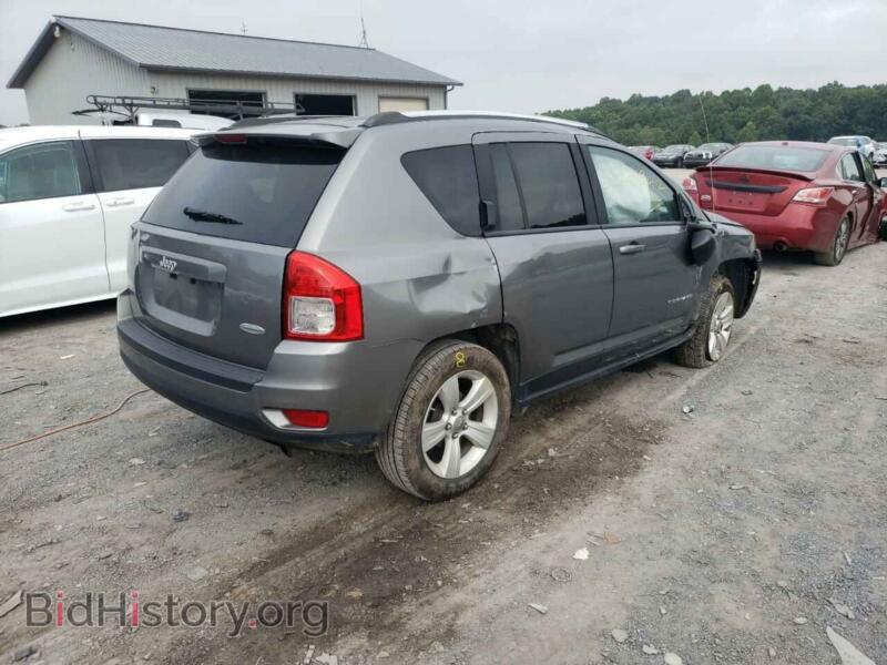 2012 Jeep COMPASS (VIN 1C4NJCEA5CD651899) — photo 4 of 10