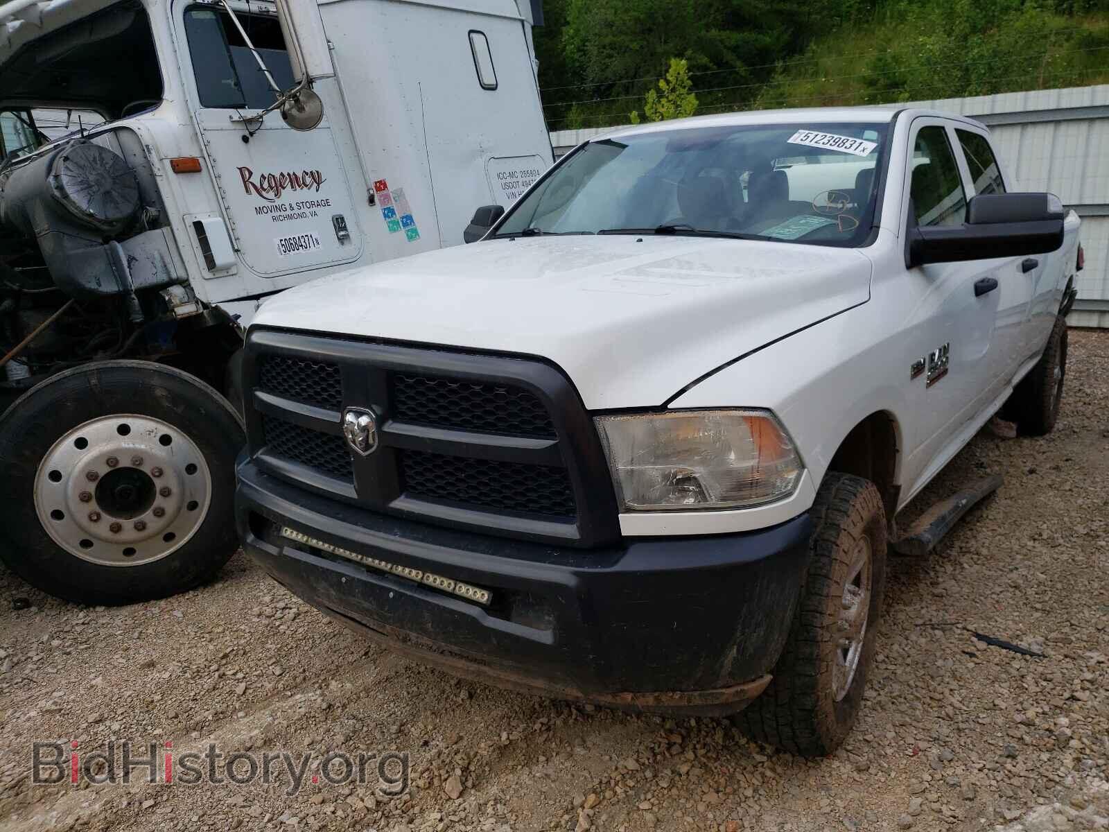 2017 RAM 2500 - VIN: 3C6UR5HJ4HG517768 - Фото 2