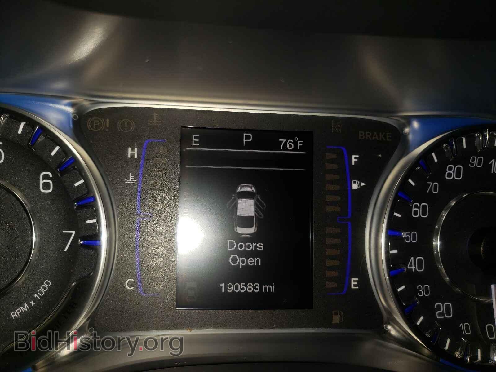 2015 CHRYSLER 200 - VIN: 1C3CCCAB4FN628732 - Фото 8