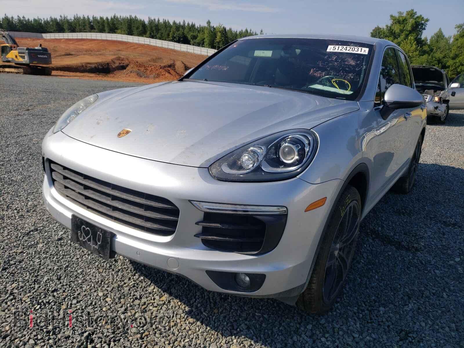 2016 PORSCHE CAYENNE - VIN: WP1AA2A25GKA08394 - Photo 2