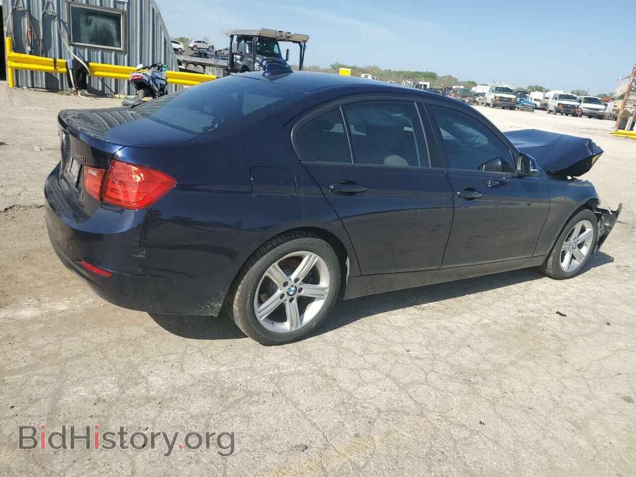 2013 BMW 3 SERIES - VIN: WBA3C3C54DF981463 - Фото 3