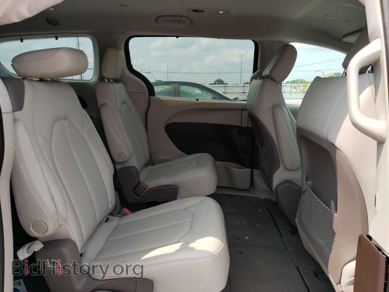 2020 CHRYSLER PACIFICA - VIN: 2C4RC1BG2LR123100 - Photo 6