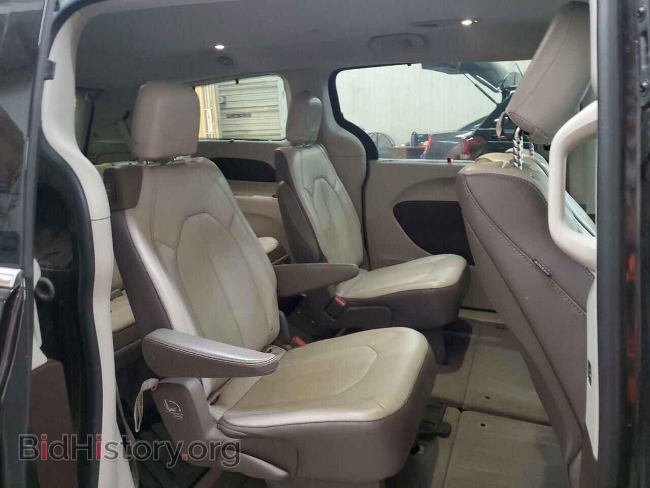 2017 CHRYSLER PACIFICA - VIN: 2C4RC1EG7HR644316 - Фото 11