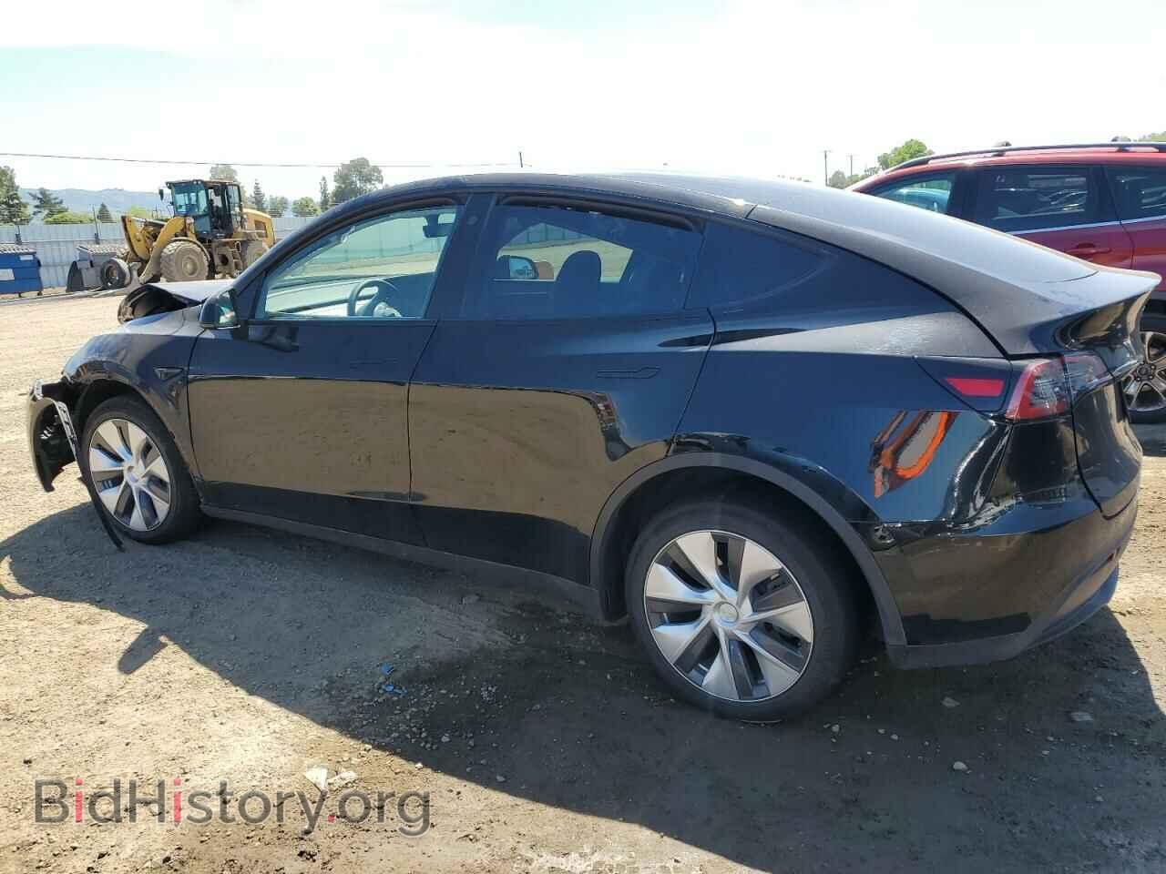 2022 TESLA MODEL Y - VIN: 7SAYGDEE3NF568698 - Photo 2