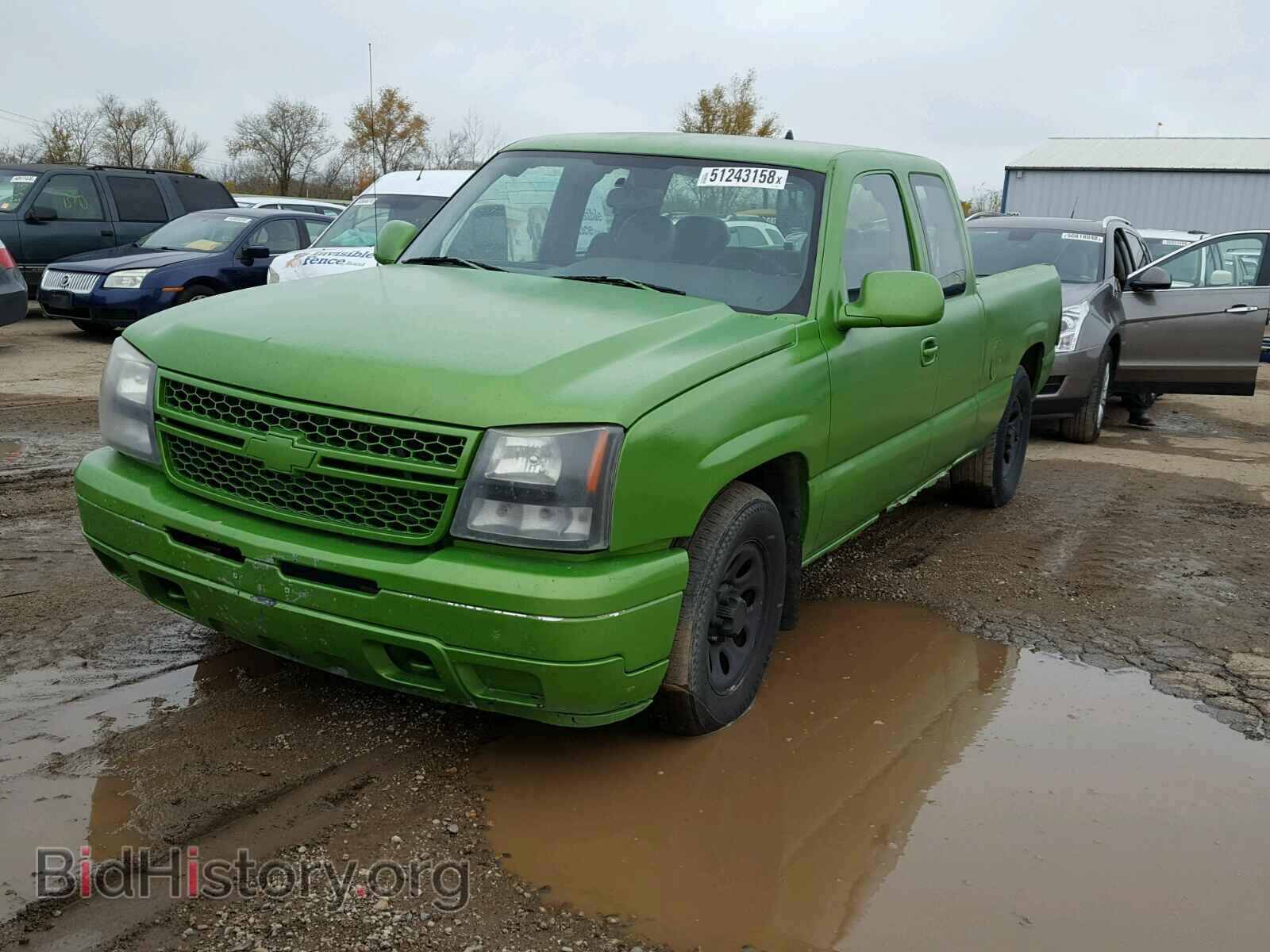 2007 CHEVROLET SILVERADO - VIN: 1GCEC19V67Z144174 - Photo 2