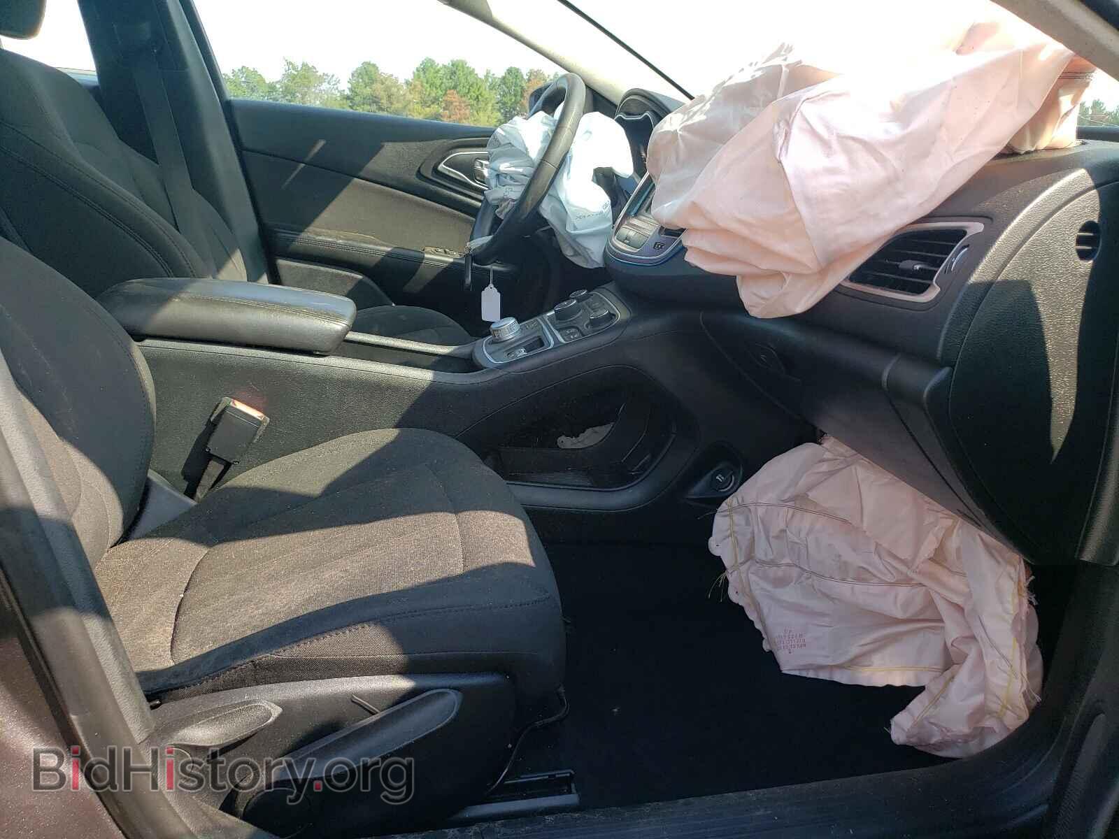 2016 CHRYSLER 200 - VIN: 1C3CCCAB5GN144098 - Photo 5