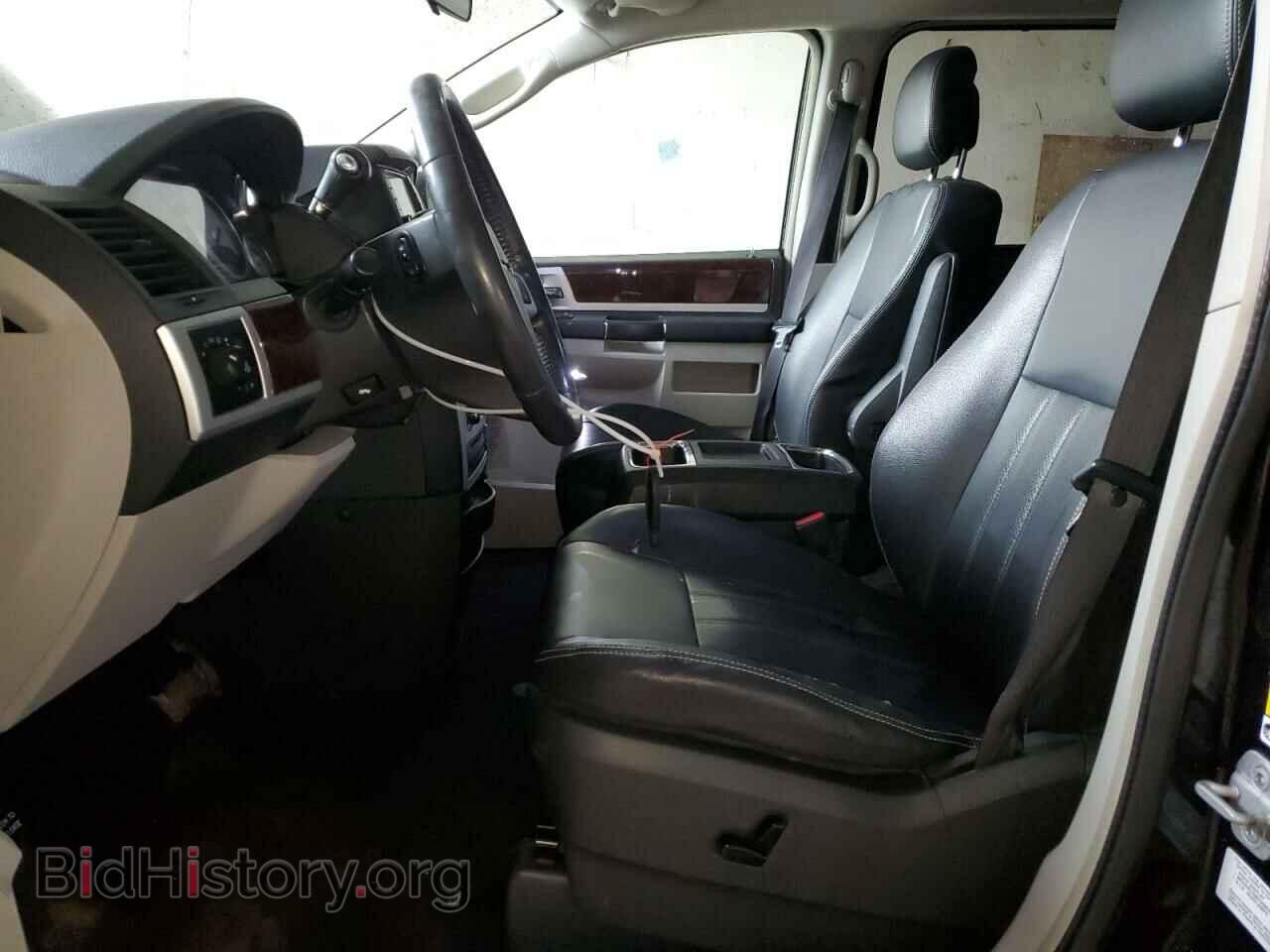 2010 CHRYSLER MINIVAN - VIN: 2A4RR8D11AR330276 - Photo 7