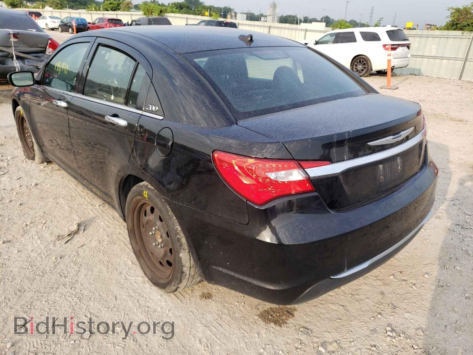 2011 CHRYSLER 200 - VIN: 1C3BC2FB4BN568847 - Photo 3