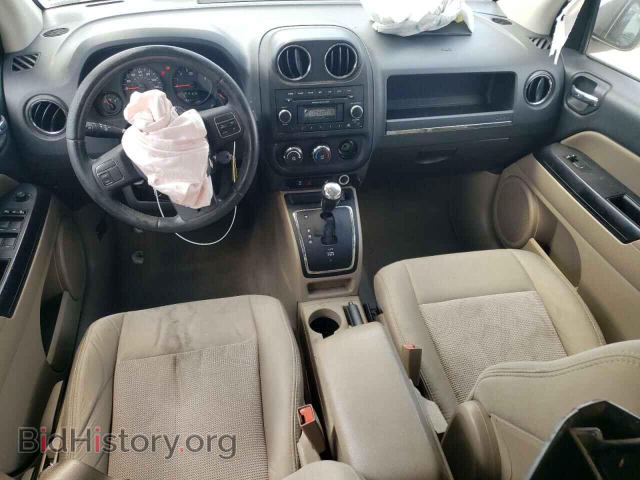 2012 JEEP COMPASS - VIN: 1C4NJDEB0CD559307 - Photo 8